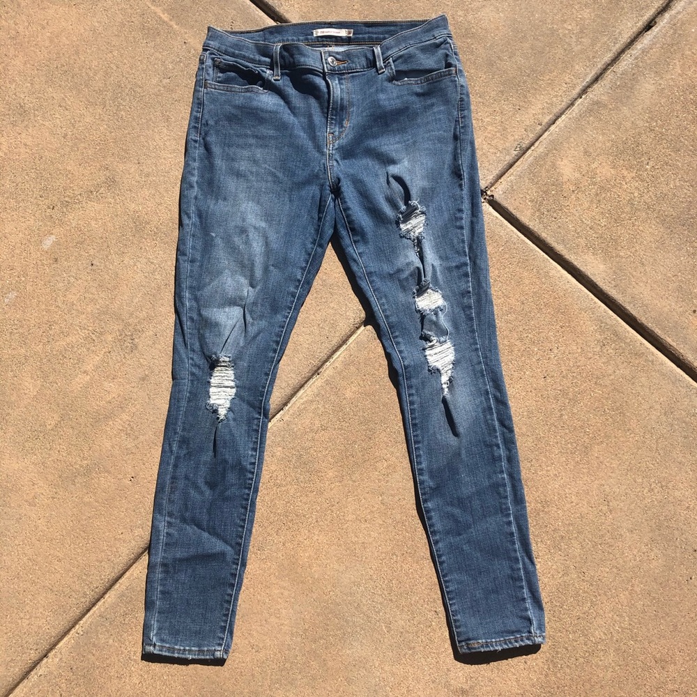 Levi’s 710